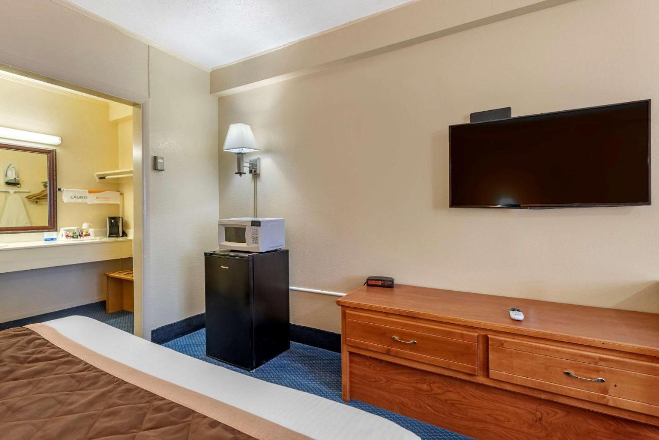 Asam Hotel Goodland المظهر الخارجي الصورة